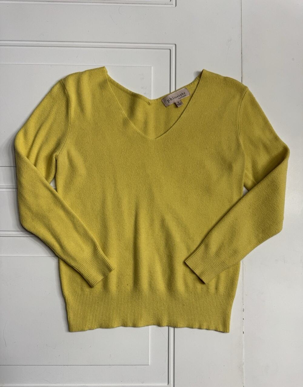 Philosophy Sweater Womens Sz S Yellow Knit Long Sleeve V Neck Lightweight